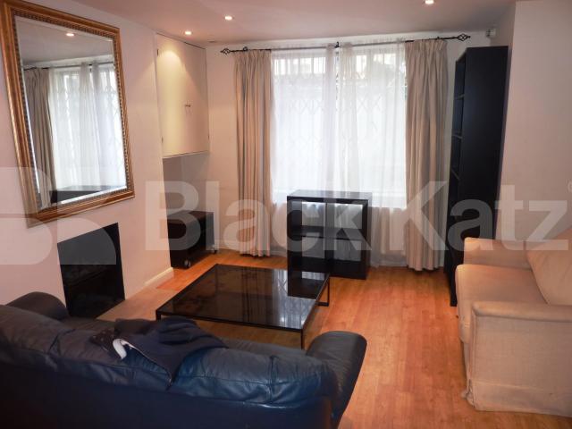 			LET & MANAGED!, 2 Bedroom, 1 bath, 1 reception Flat			 Camden Street, CAMDEN